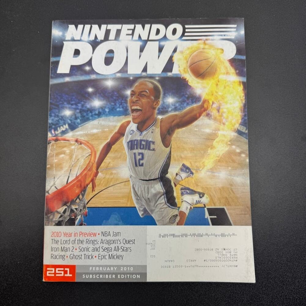Nintendo Power Magazine 251 February 2010 Subscriber Edition w/poster and Card